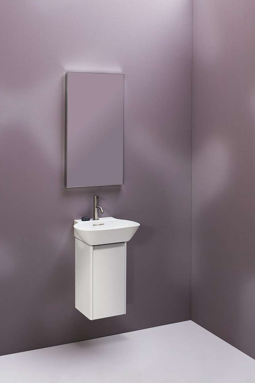 Sortiment koupelnového nábytku Base je nadčasový, jednoduchý a zároveň elegantní.