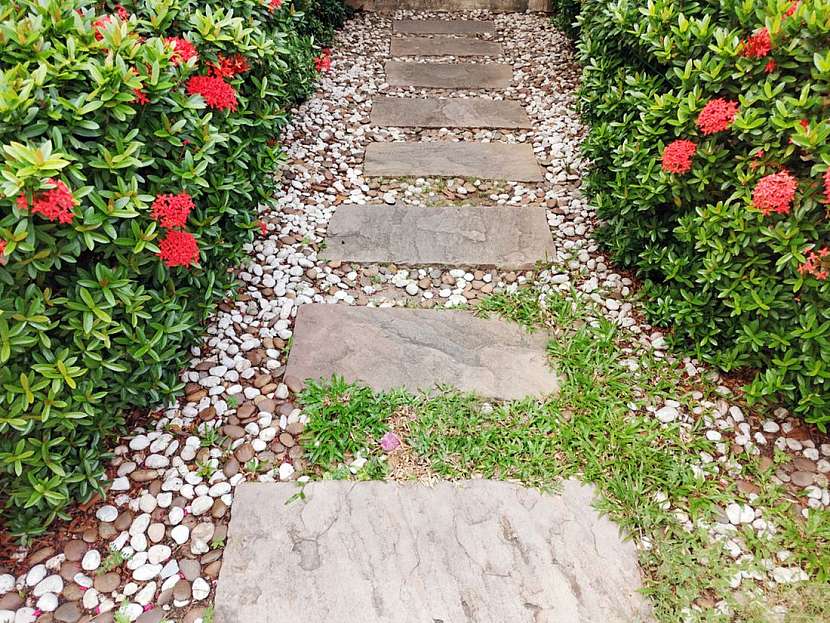 Materiály v zahradě: schody a nášlapy