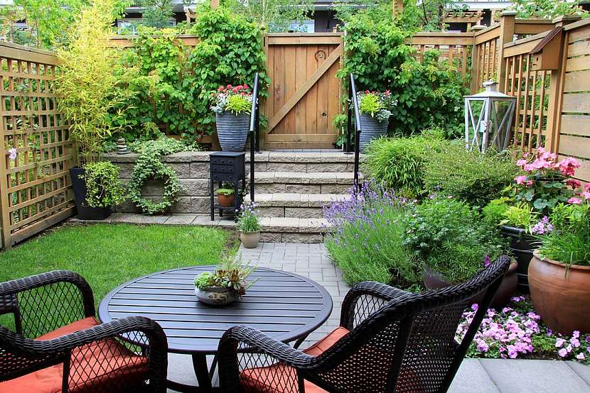 Praktické řešení pro malé městské zahrady