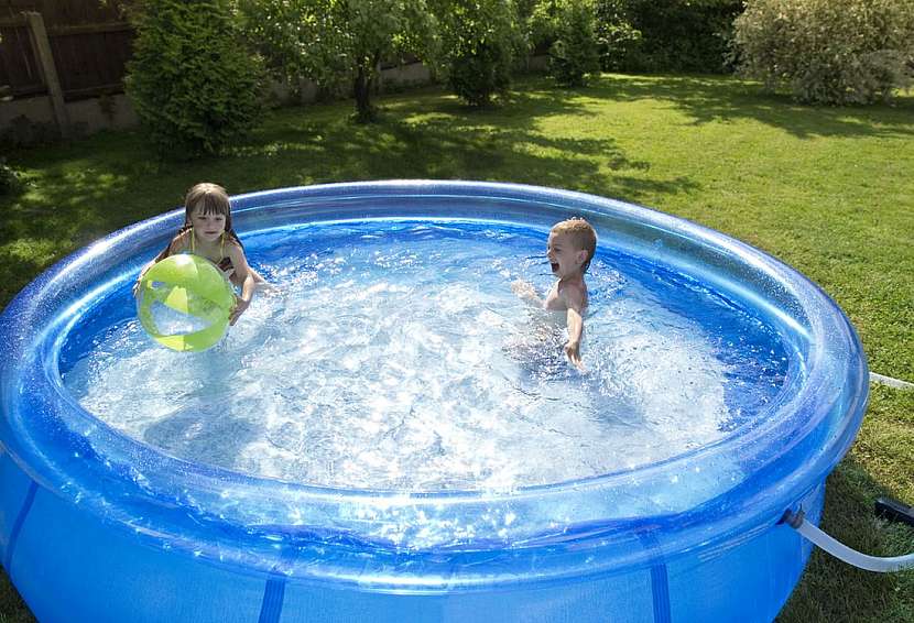 Nafoukněte dětem vodní ráj: bazény a bazénky
