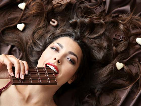 Mlsejte čokoládu bez výčitek, je prospěšná vašemu zdraví (Zdroj: Depositphotos (https://cz.depositphotos.com))