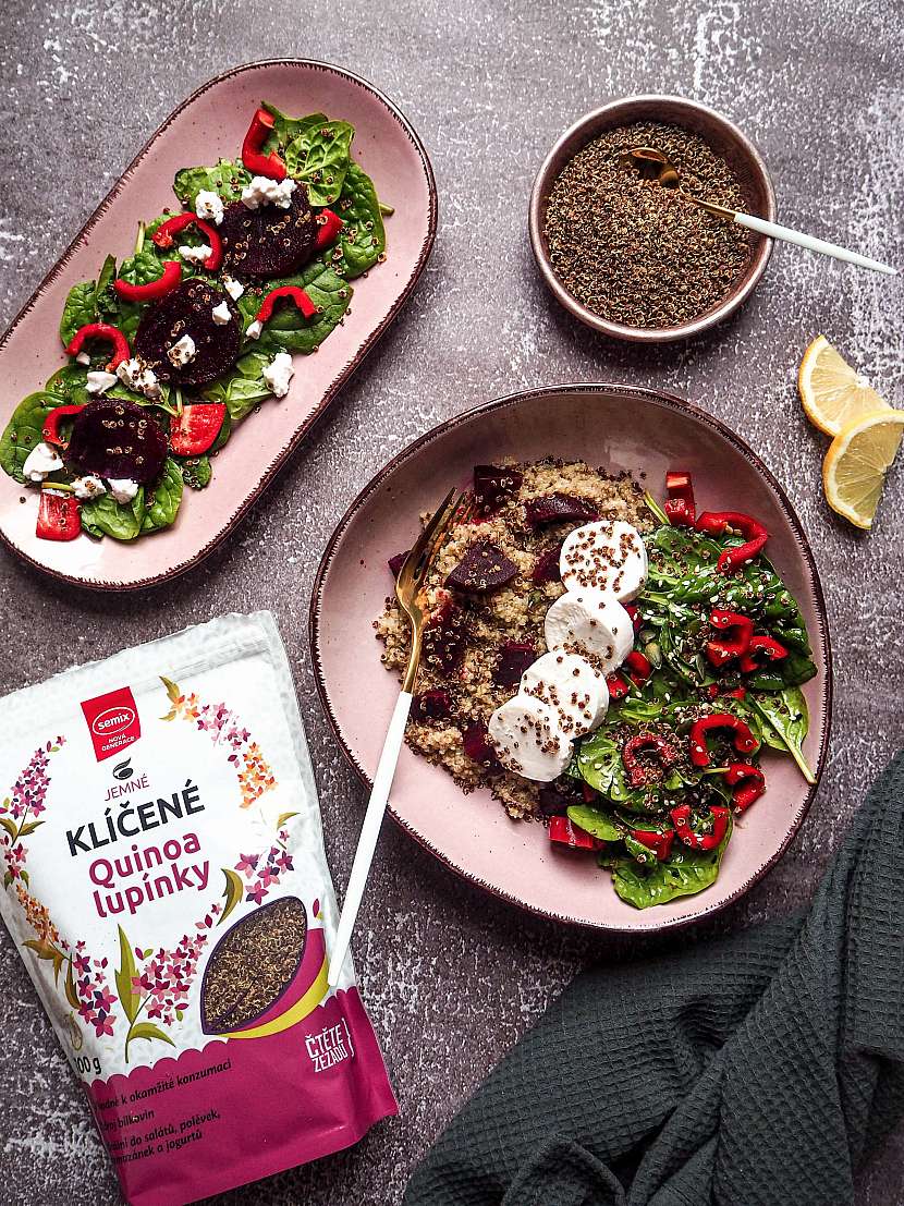 Quinoa salat s cervenou repou kozim syrem a quinoa lupinky_Semix