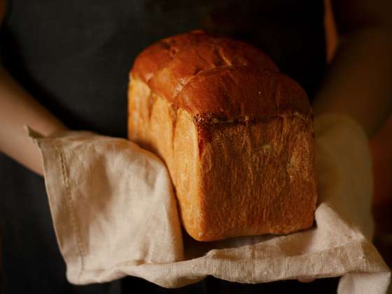 Probouzejte se s vůní čerstvě upečeného domácího chleba (Zdroj: Depositphotos (https://cz.depositphotos.com))