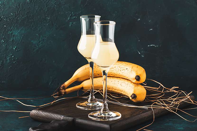Domácí banánový likér je hustý, chutný a zdravý