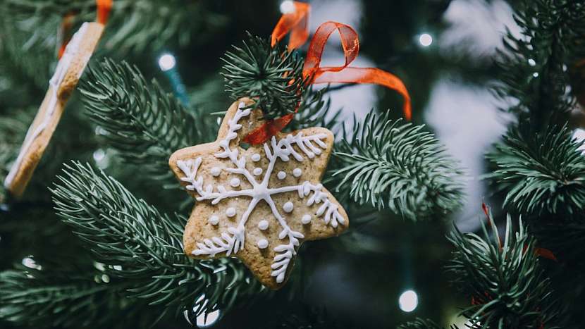 Průvodce třetím týdnem adventu: zdobení vánočního stromečku