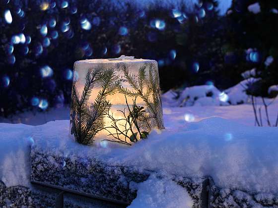 Lucerny na zimu vytvoří kouzelnou romantickou atmosféru (Zdroj: Depositphotos (https://cz.depositphotos.com))