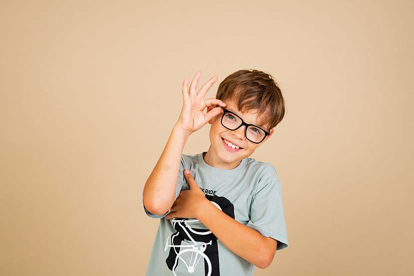 U dětí je důležité zachytit jakoukoliv refrakční vadu co nejdříve, aby proběhl správný vývoj zrakových funkcí