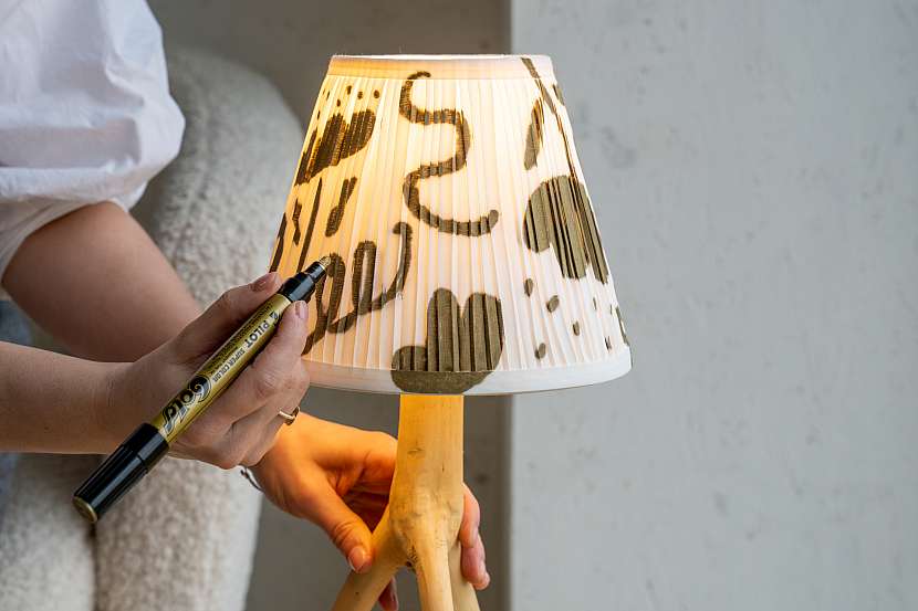 Vraťte okoukané lampě znovu její kouzlo