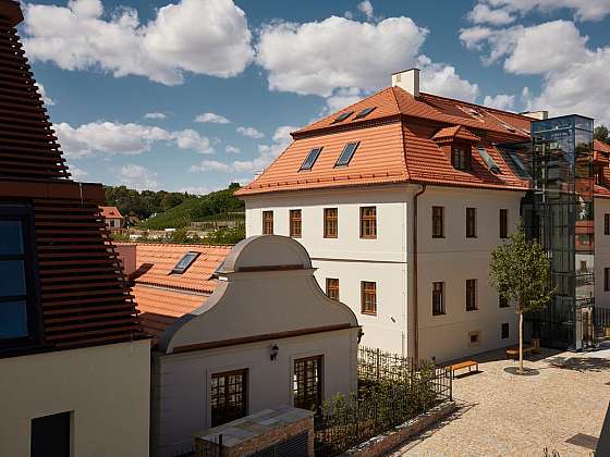 Chateau Troja Residence se dočkala podařené rekonstrukce.