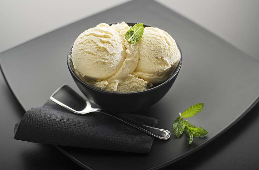Unikátní kombinace chutí jablečného koláče a vanilkové zmrzliny nabízí dokonalý gurmánský zážitek plný nostalgie