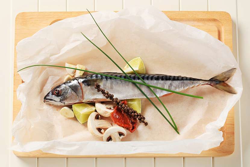 Pečení v papilotě je po staletí osvědčený způsob pečení ryb