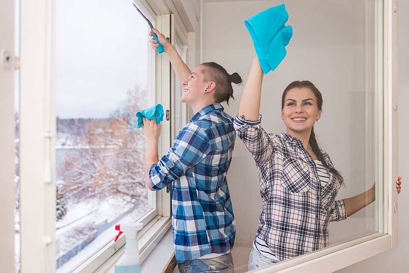 Předvánoční úklid na poslední chvíli. Hlavně efektivně