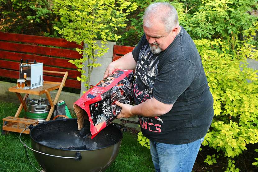 Jak připravit gril, abychom si perfektně pochutnali na voňavých laskominách: Grilovací sezona 1