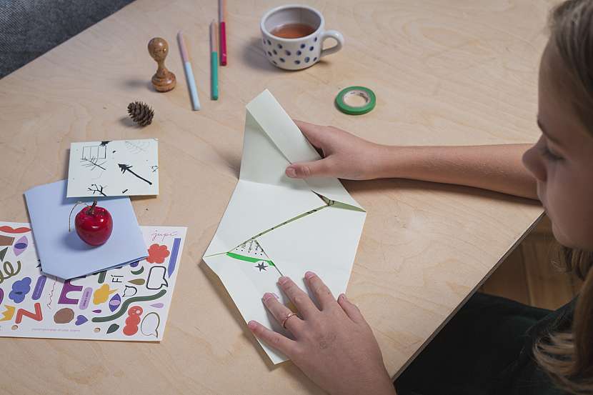 Nově vzniklý obdélník s useklými rohy pootočte