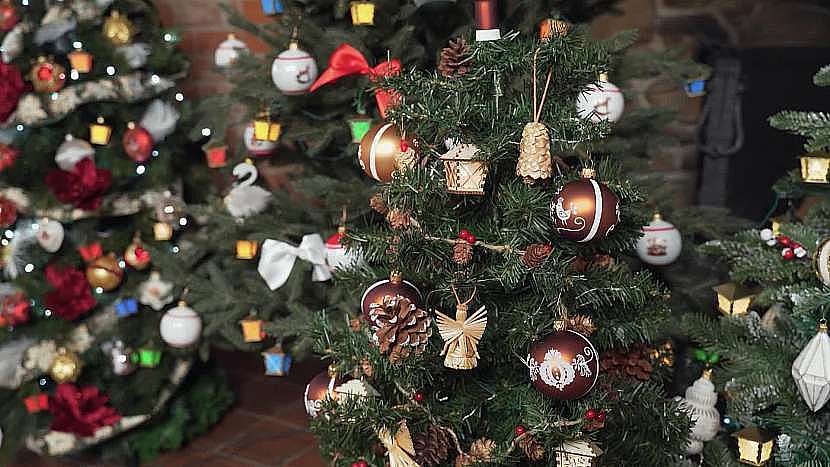 "Perníčkový" styl zdobení vánočního stromku