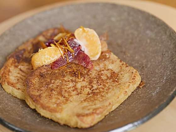 Smaženky torrijas ze staršího bílého chleba