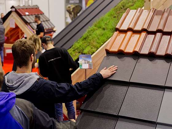Otevřít článek/video: Jak uspořit a využít energii ze střechy poradí únorové veletrhy Střechy Praha a Solar Praha v Letňanech