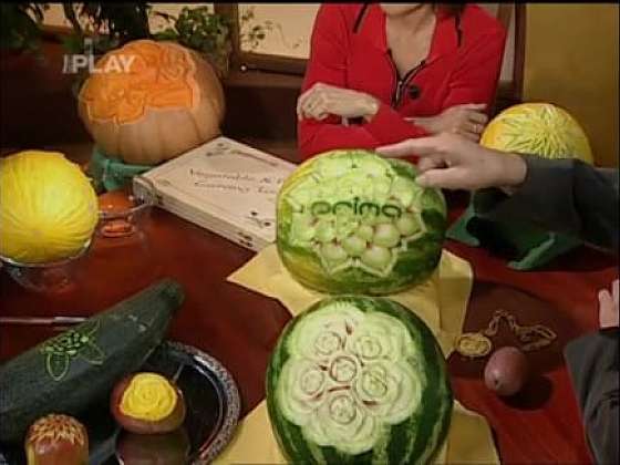 Carving - dekorativní vyřezávání do zeleniny a ovoce