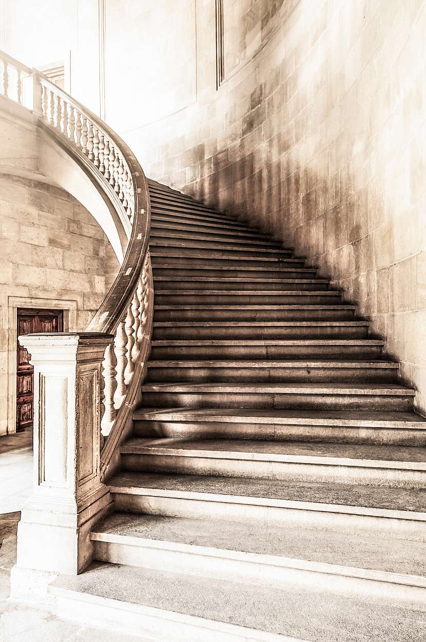 Mramorové schodiště