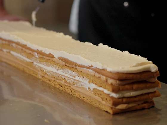 Výroba medového řezu