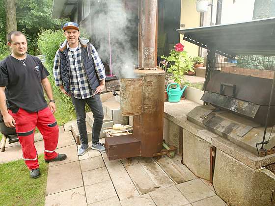 Bojler s vůní uzeného. Koumák Láďa přichází s dalším originálním nápadem