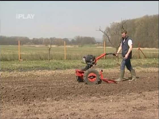 Jak správně připravit půdu pomocí jednoosého malotraktoru