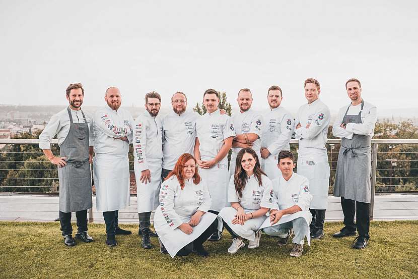 Mezi kuchařskými týmy, které v únoru soupeřily na Kulinářské olympiádě IKA v západním Německu, se Češi neztratili a podařilo se jim získat čtyři stříbrné medaile
