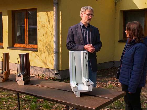 Podle čeho vybrat vhodné okno na chatu či chalupu?