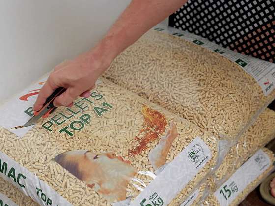 Interiérová topidla na dřevní paliva