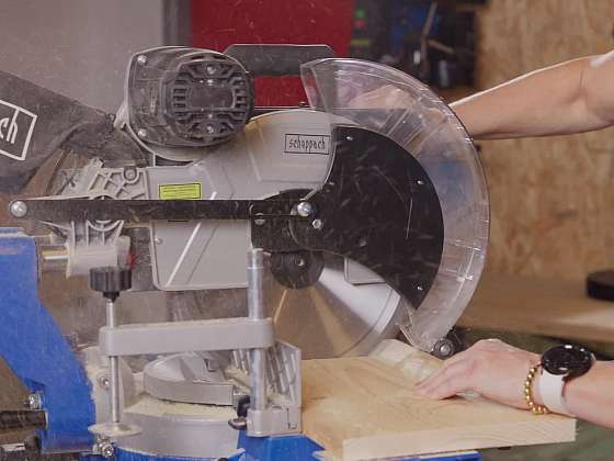 Čalouněná rustikální stolička