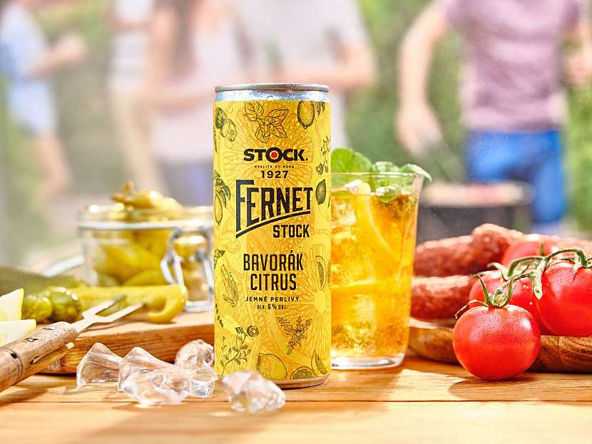 Připijte si na vaše příběhy plné uvolněné nálady s Fernet Stock Bavorák Citrus