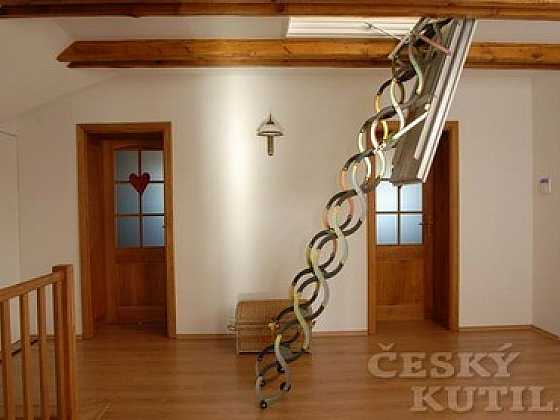 otevřít: Namontujte si stahovací schody sami