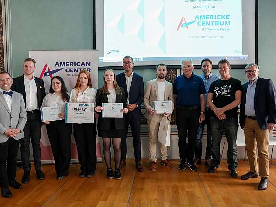 Otevřít článek/video: Studenti učí vařit studenty. S aplikací List-N-Eat bude studentský tým v červenci reprezentovat Českou republiku na největším mezinárodním klání startupů v Istanbulu