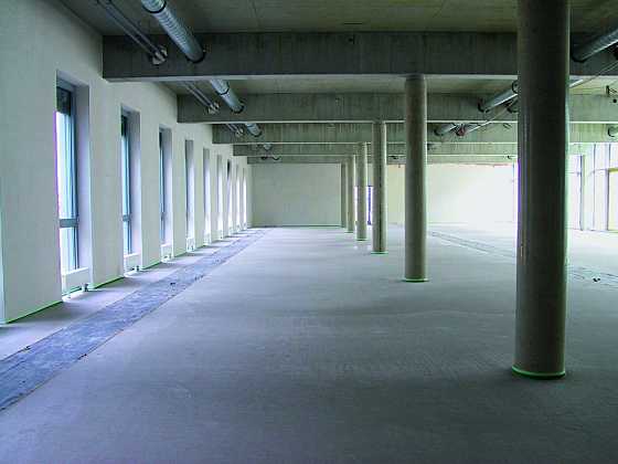 otevřít: Opravy průmyslových betonových podlah