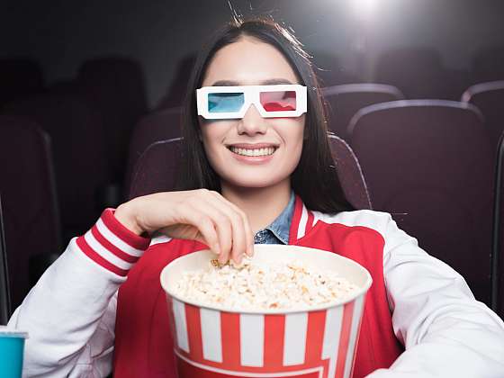 Největší filmové novinky tohoto měsíce: Co rozhodně neminout v kinech ani na streamingu
