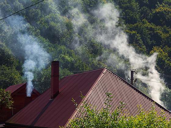 Blíží se povinná výměna nevyhovujících kotlů. Státní dotace lze využít i na tepelné čerpadlo