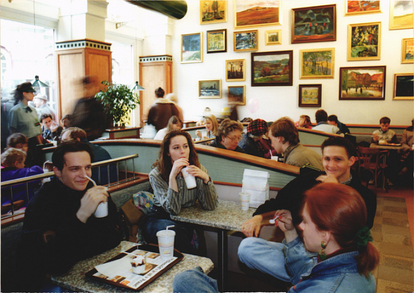 Restaurace McDonald’s ve Vodičkově ulici byla tou první, která se u nás proměnila ve franšízu