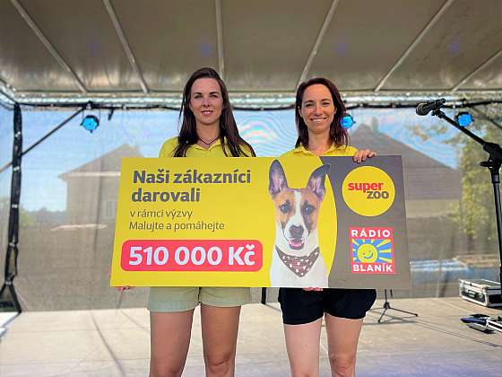 Super zoo předala šek v hodnotě 510 tisíc Kč v rámci natáčecího dne filmu Gump – jsme dvojka