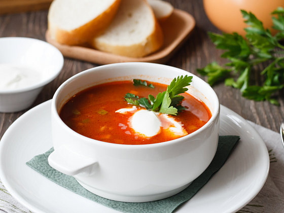 Recepty: Domácí rajčatová polévka