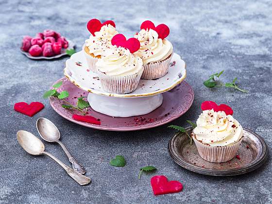 Upečte své lásce zamilovaný valentýnský cupcake