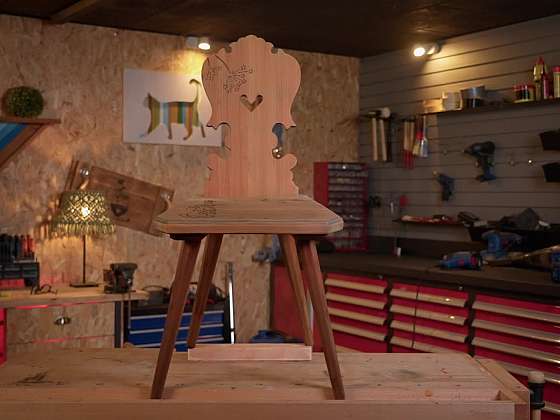 Renovace staré židle