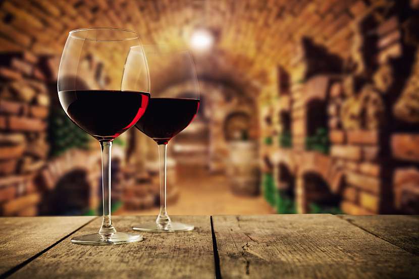 Poznáte opravdu dobré a správně zralé víno? (Zdroj: Depositphotos)