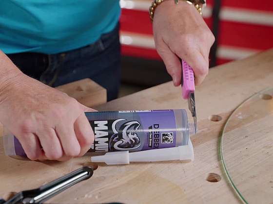 Párty stolek z bandasky