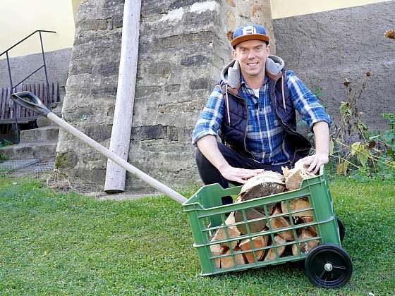 otevřít: Postavte si ze zbytků, které najdete v dílně, kárku na dřevo