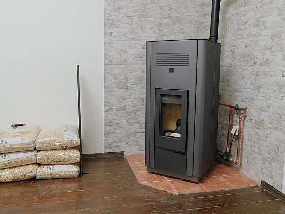 Interiérová topidla na dřevní paliva