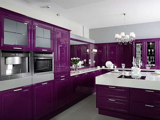 Co o nás vypovídá fialová kuchyň