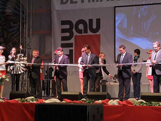 otevřít: Baumit otevřel nový výrobní závod