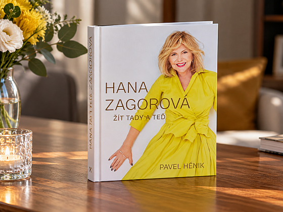 Otevřít článek/video: Hana Zagorová: Žít tady a teď. Nová výpravná biografie připomíná život a kariéru jedné z největších osobností české hudby