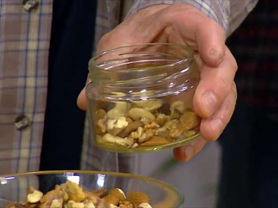 Ořechy ve skleničce