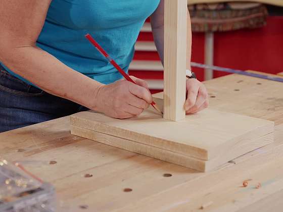 Čalouněná rustikální stolička